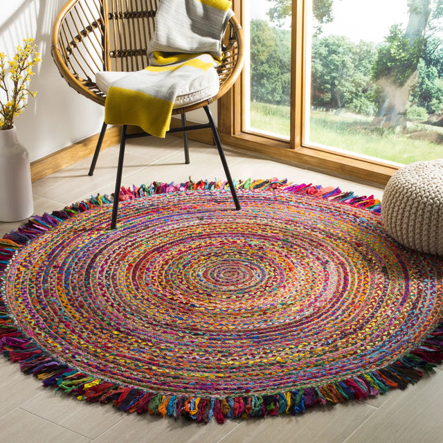 Safavieh Cape Cod 5'-0" x 5'-0" Rug in Ivory / Red