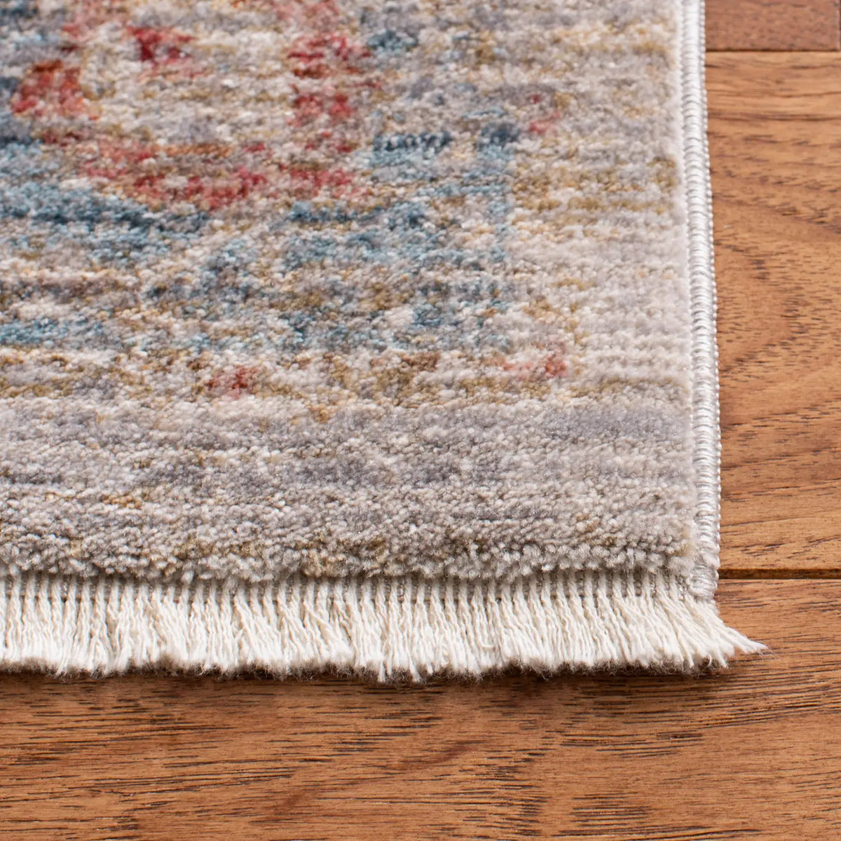 Safavieh Kenitra 600 5'-0" x 8'-0" Rug in Ivory / Pink