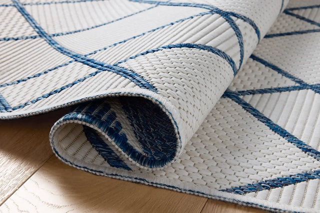 Loloi Easton ESN-08 Ivory / Denim Rug - pile height