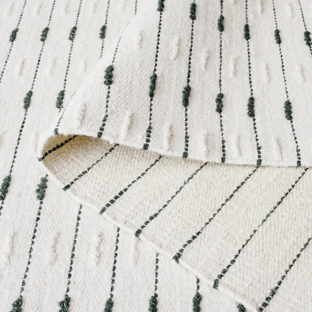 Safavieh Martha Stewart 4'-0" x 6'-0" Rug in Dark Green / Ivory