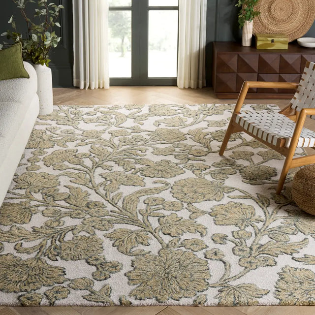 Safavieh Jardin 8'-0" x 10'-0" Rug in Ivory / Green