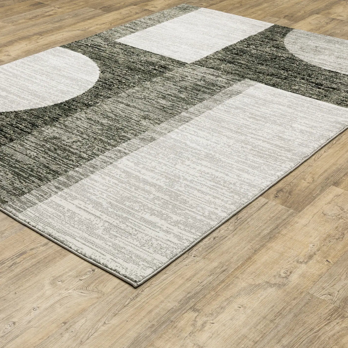 Oriental Weavers Sphinx Strada Str06 Charcoal/ Grey Rugs - angle detail