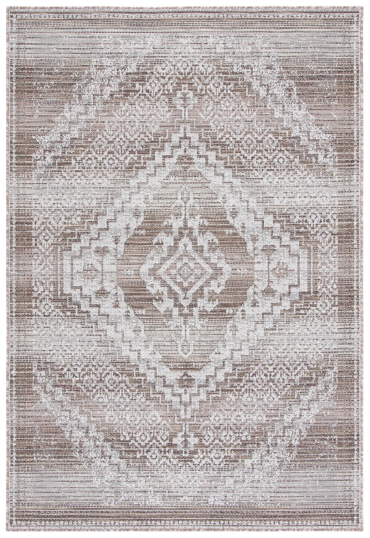 Safavieh Havana 4'-5" x 6'-5" Rug in Light Brown / Ivory