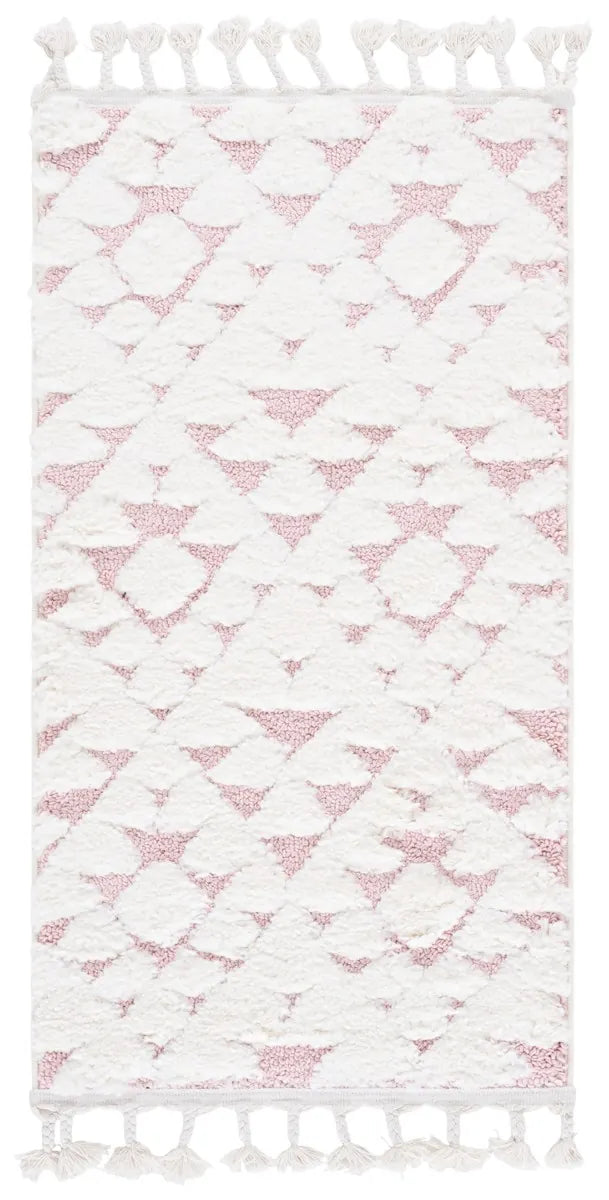 Safavieh Moroccan Tassel Shag 2'-3" x 4'-0" Rug in Ivory / Pink
