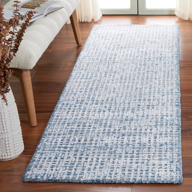 Safavieh Glamour 2'-3" x 8'-0" Rug in Blue / Ivory