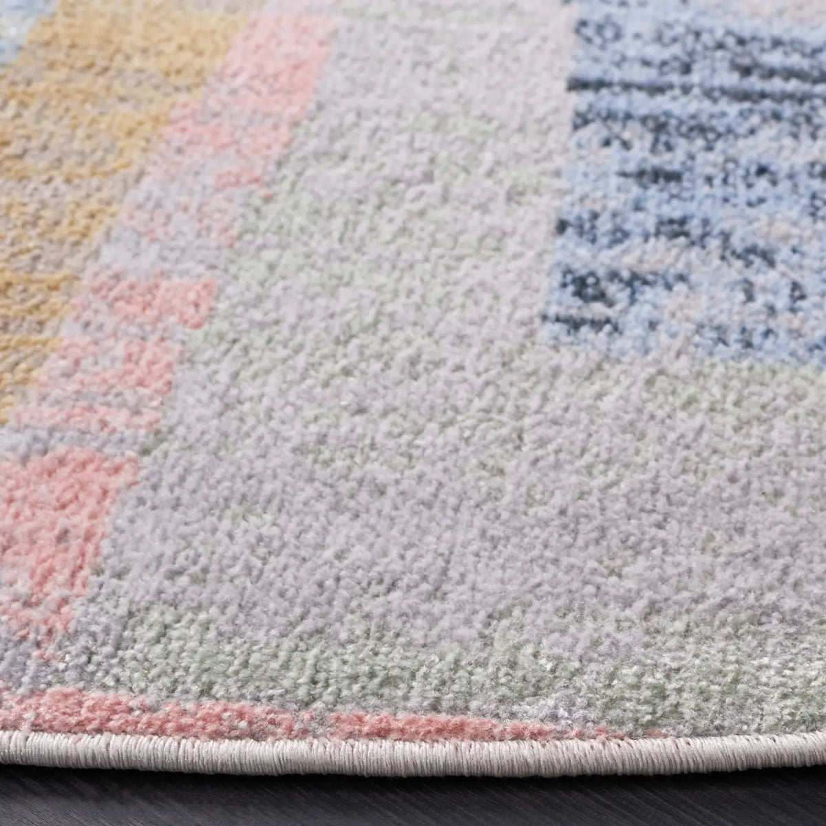 Safavieh Bayside 6'-7" x 6'-7" Rug in Ivory / Blue Rust