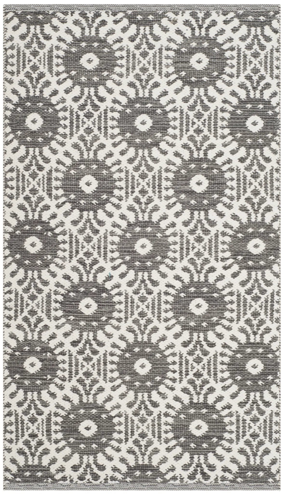 Safavieh Montauk 2'-3" x 3'-9" Rug in Charcoal / Ivory