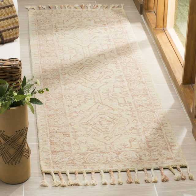 Safavieh Aspen 2'-3" x 7'-0" Rug in Ivory / Blush