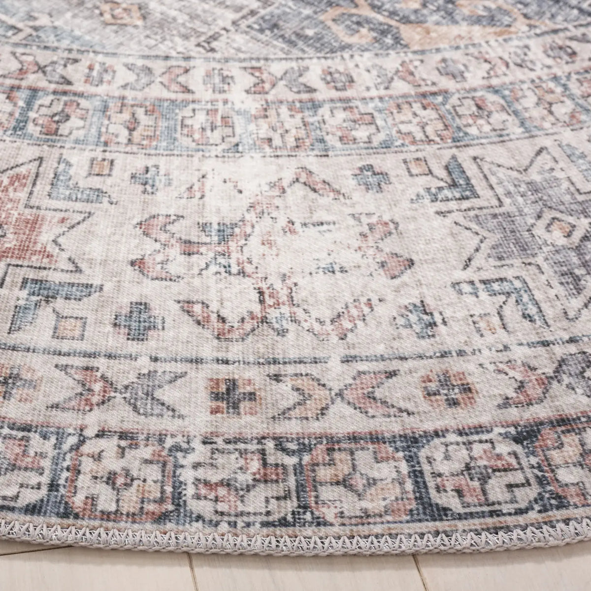 Safavieh Arizona 6'-0" x 6'-0" Rug in Blue / Grey