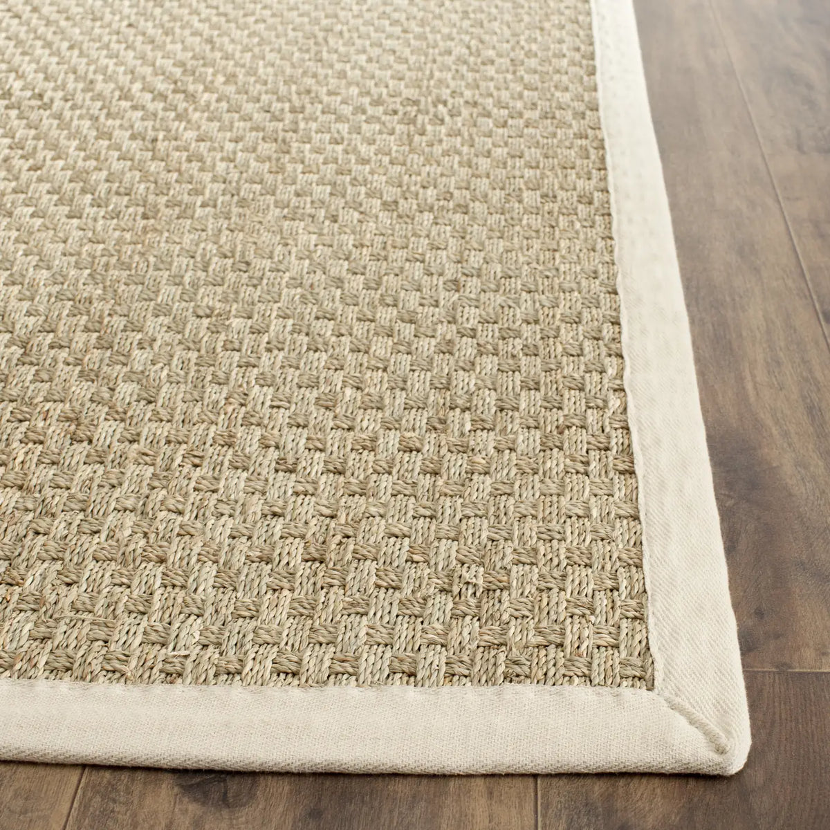 Safavieh Natural Fiber 2'-6" x 10'-0" Rug in Natural / Ivory
