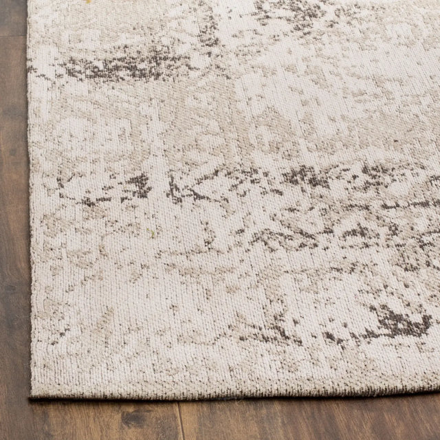 Safavieh Classic Vintage 5'-0" x 8'-0" Rug in Anthracite
