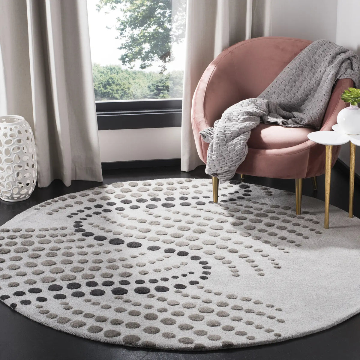 Safavieh Soho 6'-0" x 6'-0" Rug in Blue / Grey