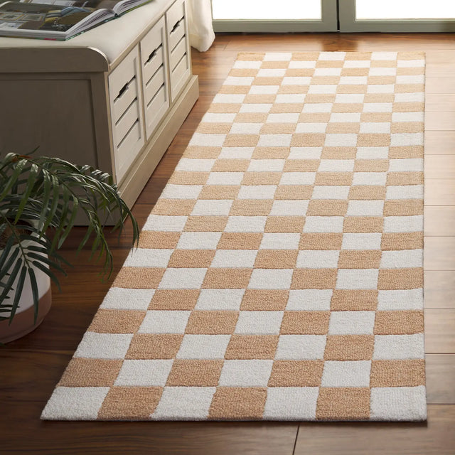 Safavieh Ebony 2'-3" x 8'-0" Rug in Rust / Ivory