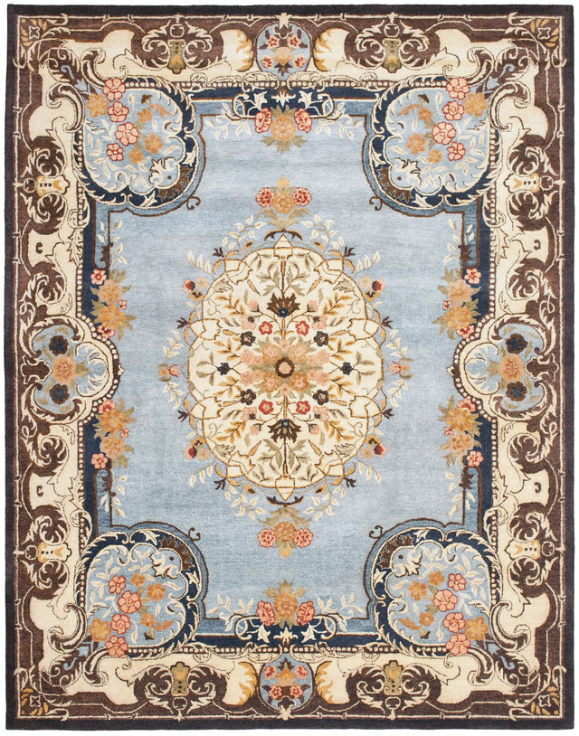 Safavieh Bergama 9'-6" x 13'-6" Rug in Light Blue / Ivory