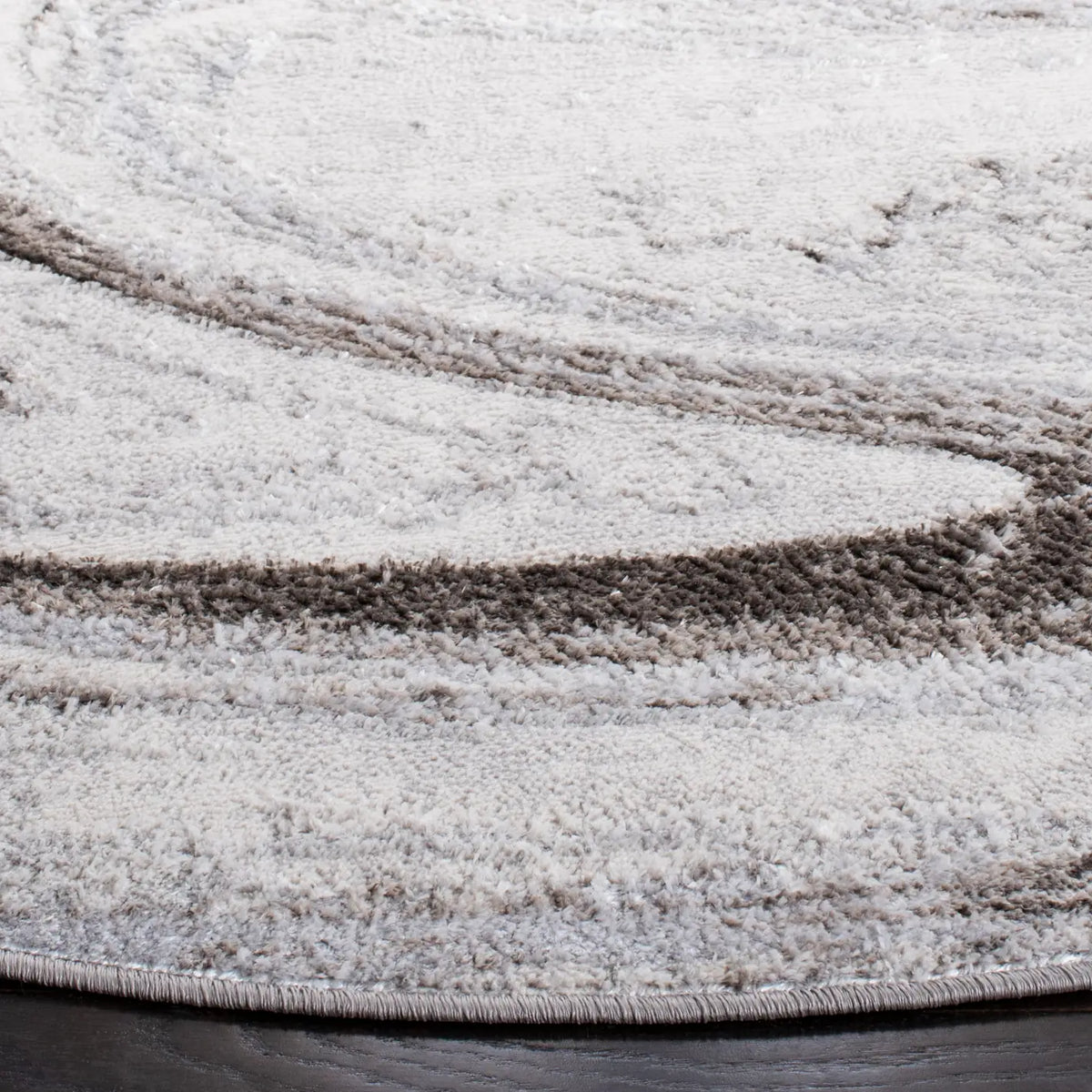 Safavieh Orchard 6'-7" x 6'-7" Rug in Grey / Light Grey