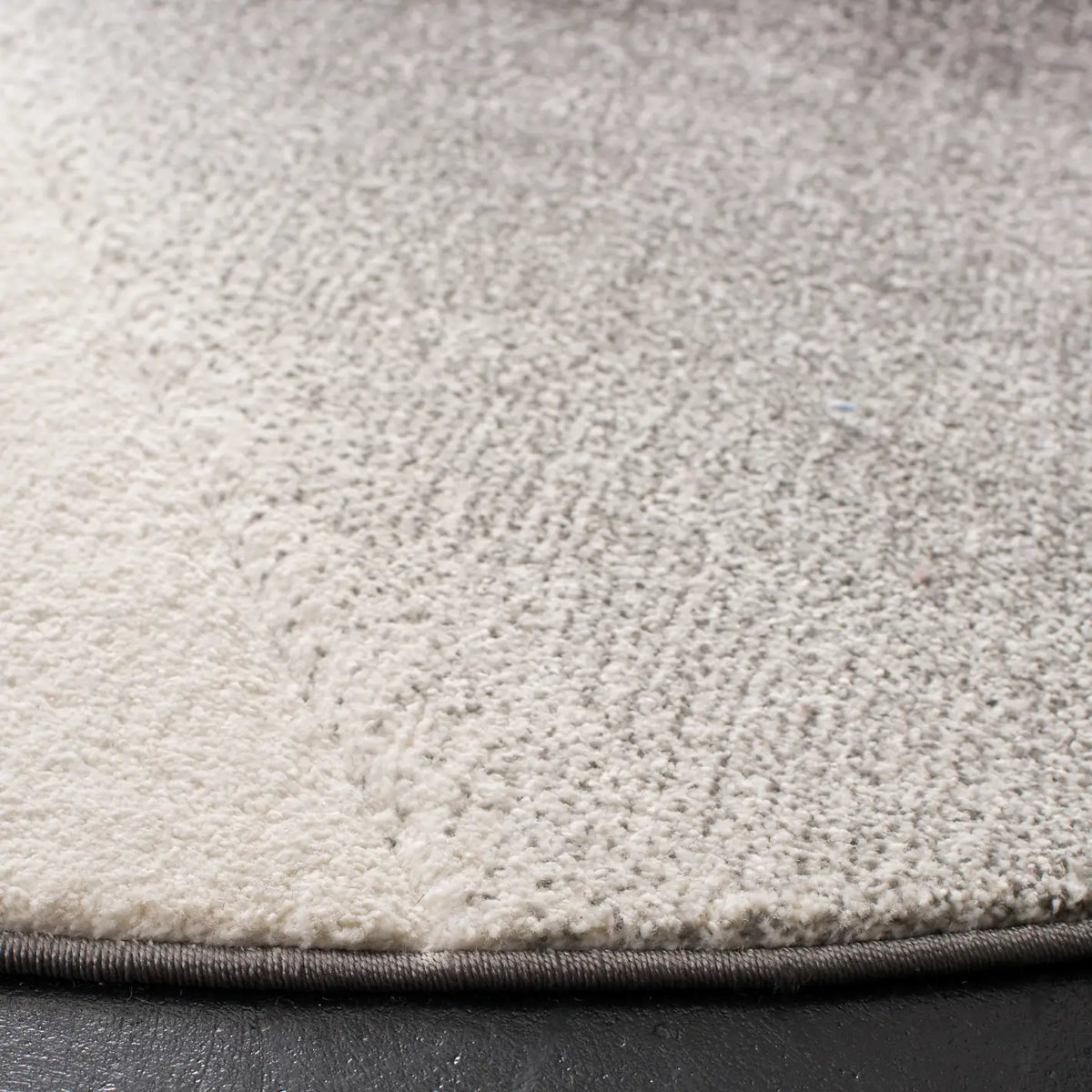 Safavieh Hollywood 6'-7" x 6'-7" Rug in Grey / Teal