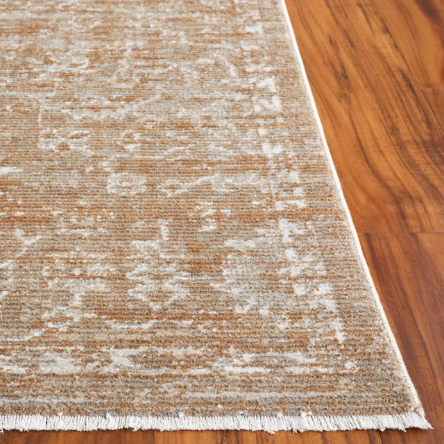 Safavieh Hazel 500 4'-0" x 6'-0" Rug in Gold / Ivory