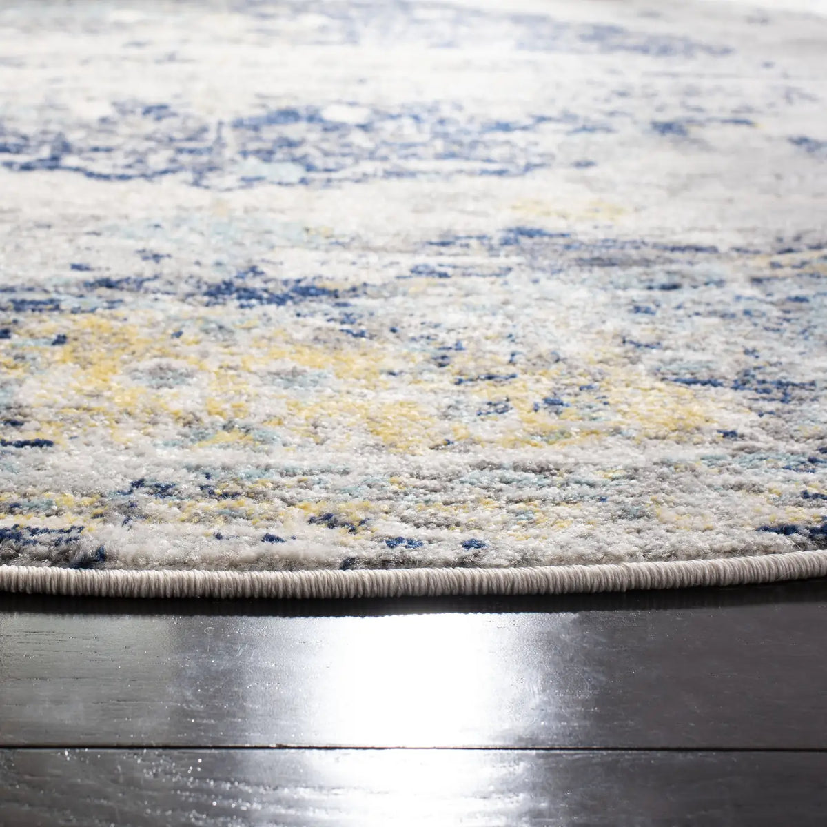 Safavieh Madison 6'-7" x 6'-7" Rug in Light Grey / Blue