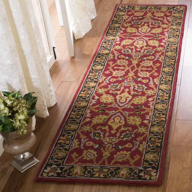Safavieh Heritage 2'-3" x 8'-0" Rug in Red / Gold