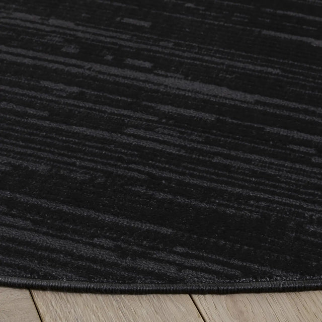 Safavieh Mila 6'-7" x 6'-7" Rug in Beige / Black