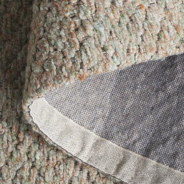 Safavieh Harvest 4'-0" x 6'-0" Rug in Green / Beige