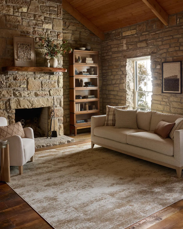 Loloi Townes TOW-03 Sand / Beige Rug - room scene 3