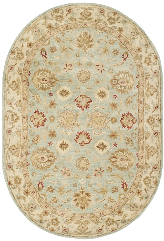 Safavieh Antiquity 4'-6" x 6'-6" Rug in Grey Blue / Beige