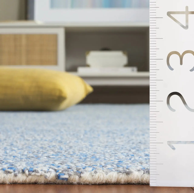 Safavieh Renewal 2'-3" x 8'-0" Rug in Blue / Ivory