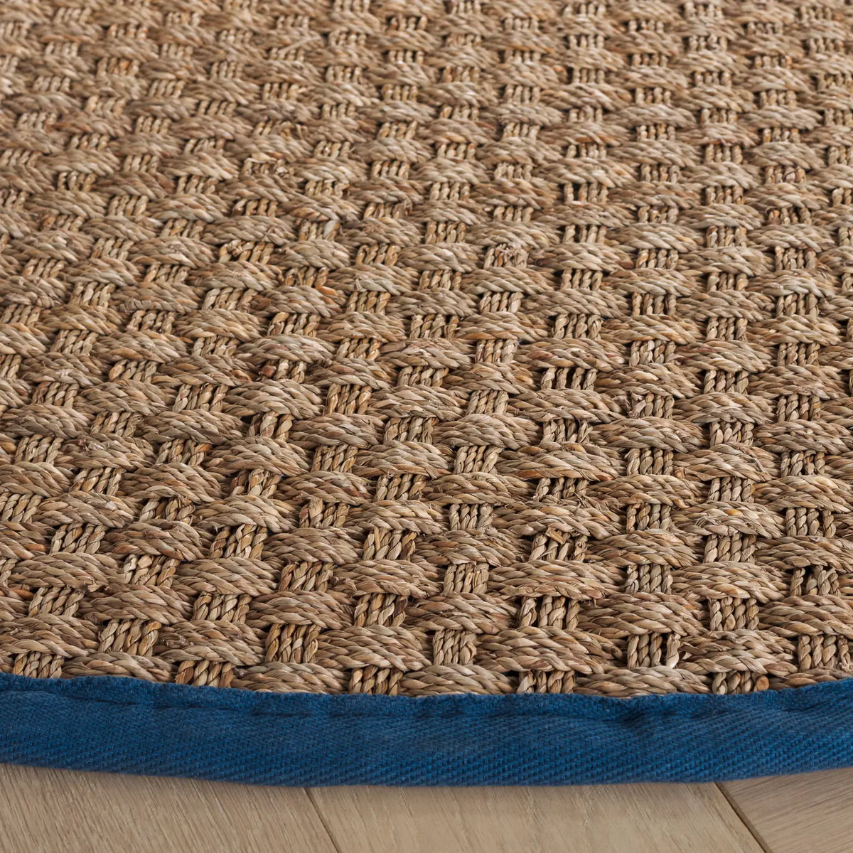 Safavieh Natural Fiber 6'-0" x 6'-0" Rug in Natural / Light Navy