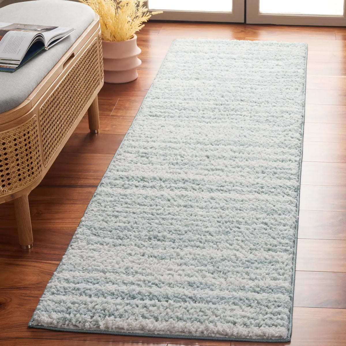 Safavieh Rumi Shag 2'-2" x 8'-0" Rug in Aqua / Ivory