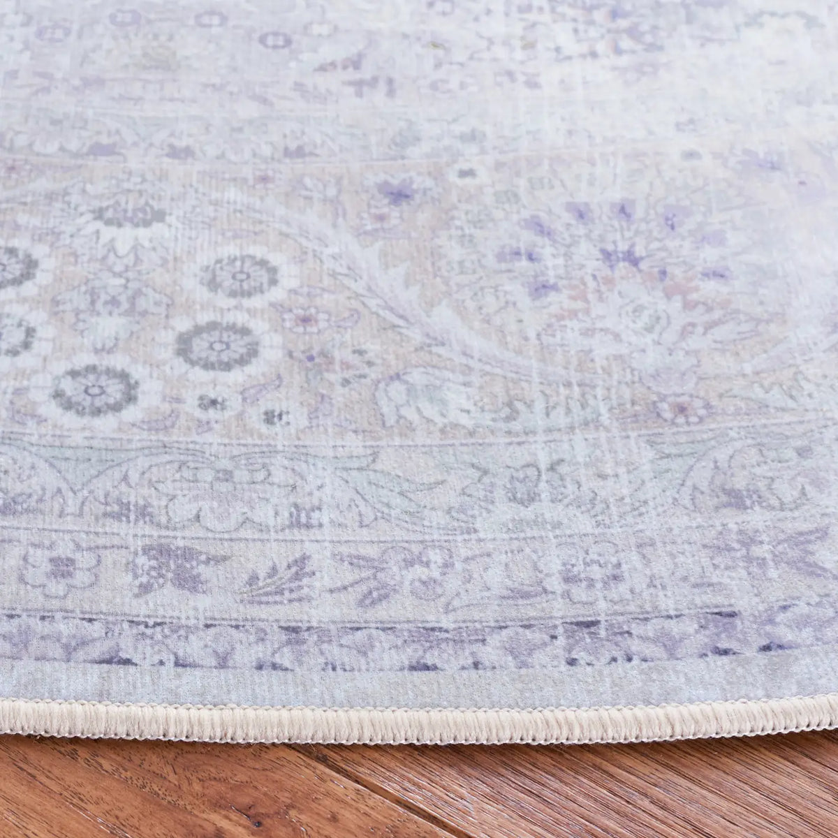 Safavieh Tucson 6'-0" x 6'-0" Rug in Beige / Beige