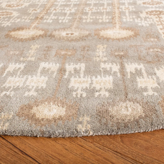Safavieh Wyndham 7'-0" x 7'-0" Rug in Natural / Multi