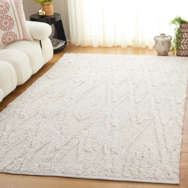 Safavieh Natura 4'-0" x 6'-0" Rug in Ivory