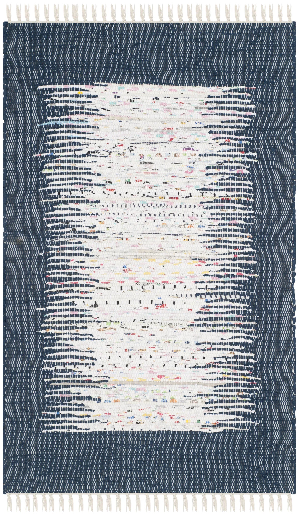 Safavieh Montauk 2'-6" x 4'-0" Rug in Ivory / Navy