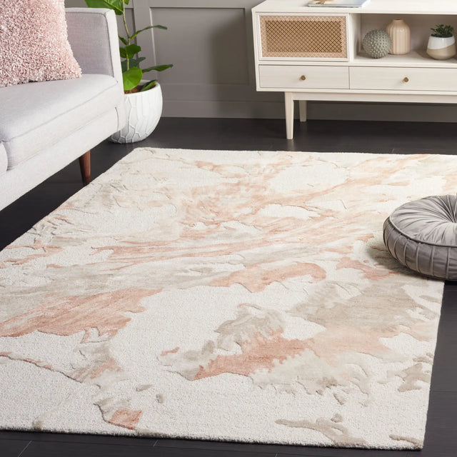 Safavieh Fifth Avenue 4'-0" x 6'-0" Rug in Beige / Rust