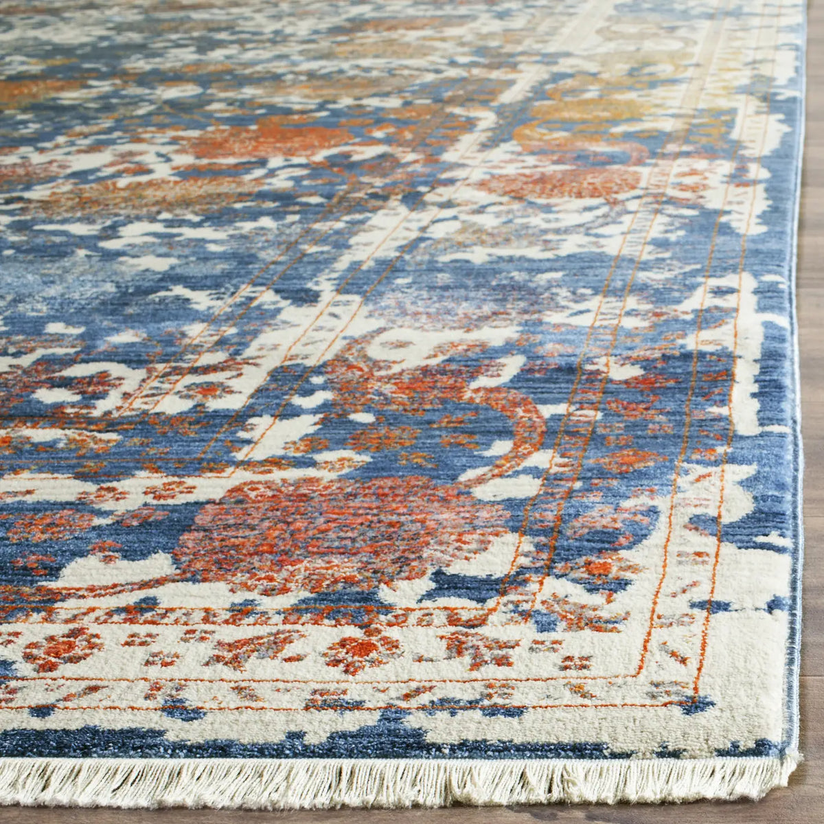 Safavieh Vintage Persian 6'-0" x 9'-0" Rug in Turquoise / Multi
