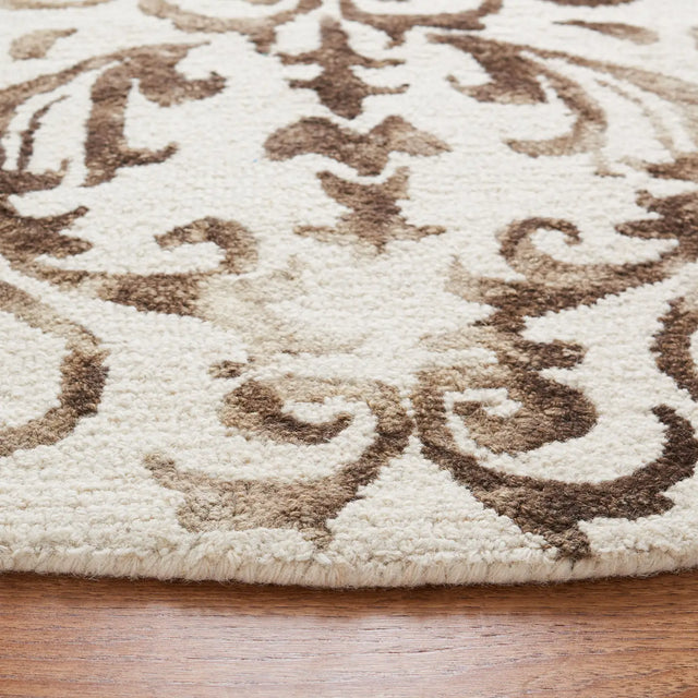 Safavieh Dip Dye 7'-0" x 7'-0" Rug in Ivory / Chocolate