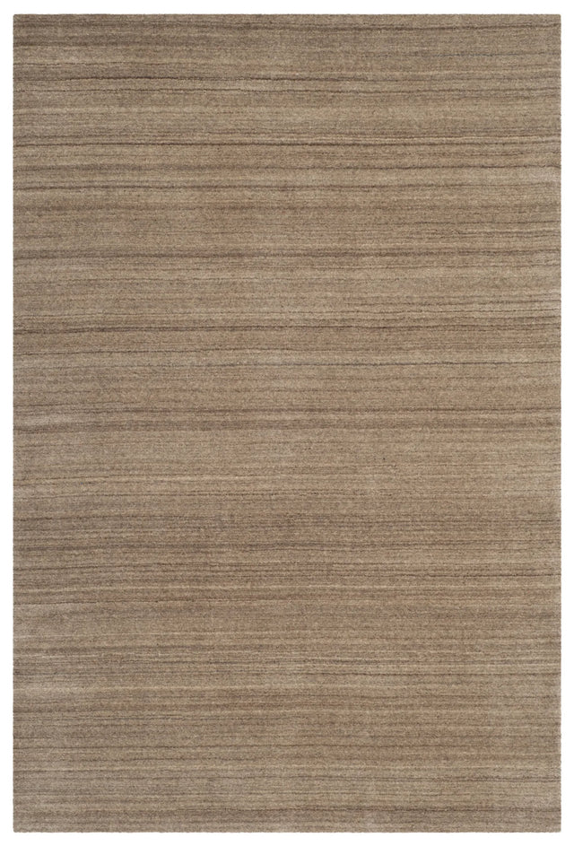 Safavieh Himalaya 4'-0" x 6'-0" Rug in Taupe