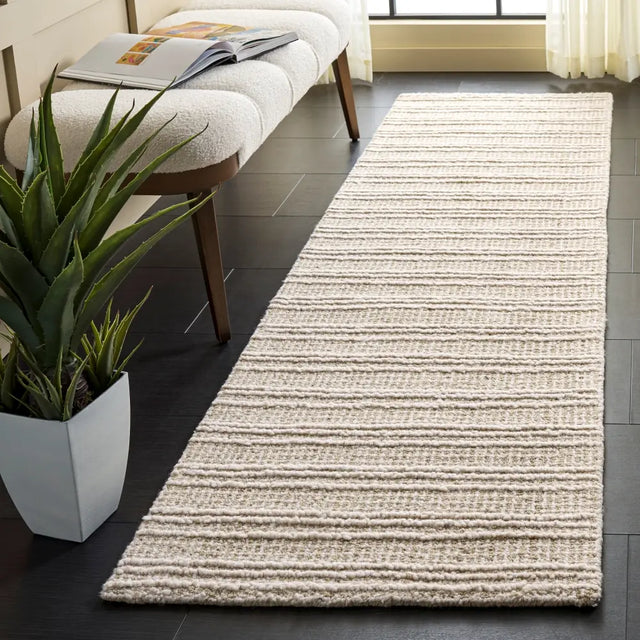 Safavieh Metro 2'-3" x 8'-0" Rug in Beige / Ivory