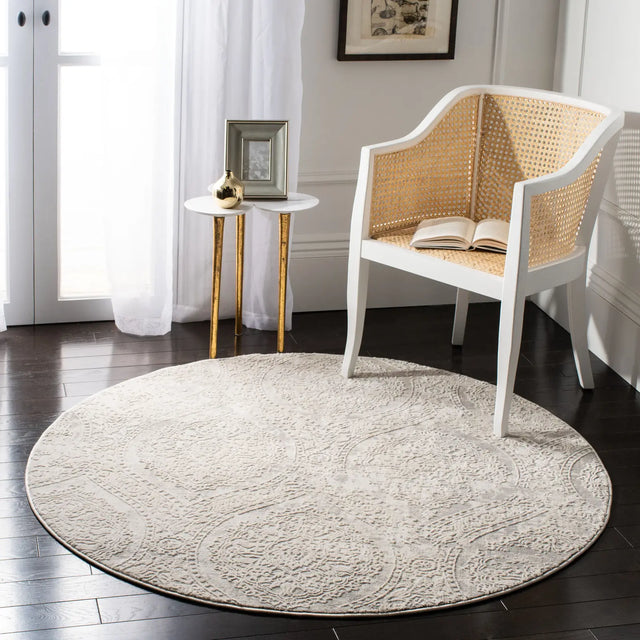 Safavieh Princeton 5'-0" x 5'-0" Rug in Grey / Beige