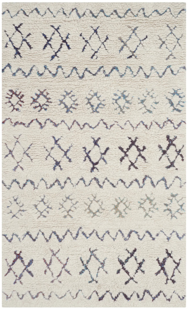 Safavieh Casablanca 3'-0" x 5'-0" Rug in Ivory / Multi