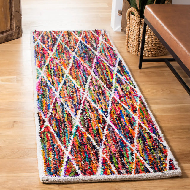 Safavieh Nantucket 2'-3" x 7'-0" Rug in Multi