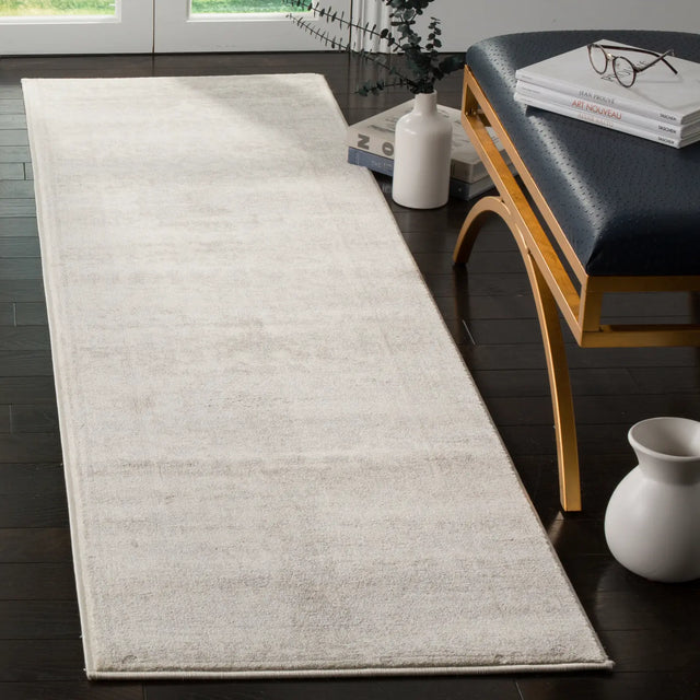 Safavieh Carnegie 2'-3" x 10'-0" Rug in Cream / Light Grey