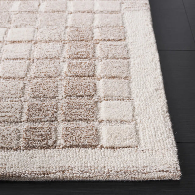 Safavieh Ebony 4'-0" x 6'-0" Rug in Ivory / Brown