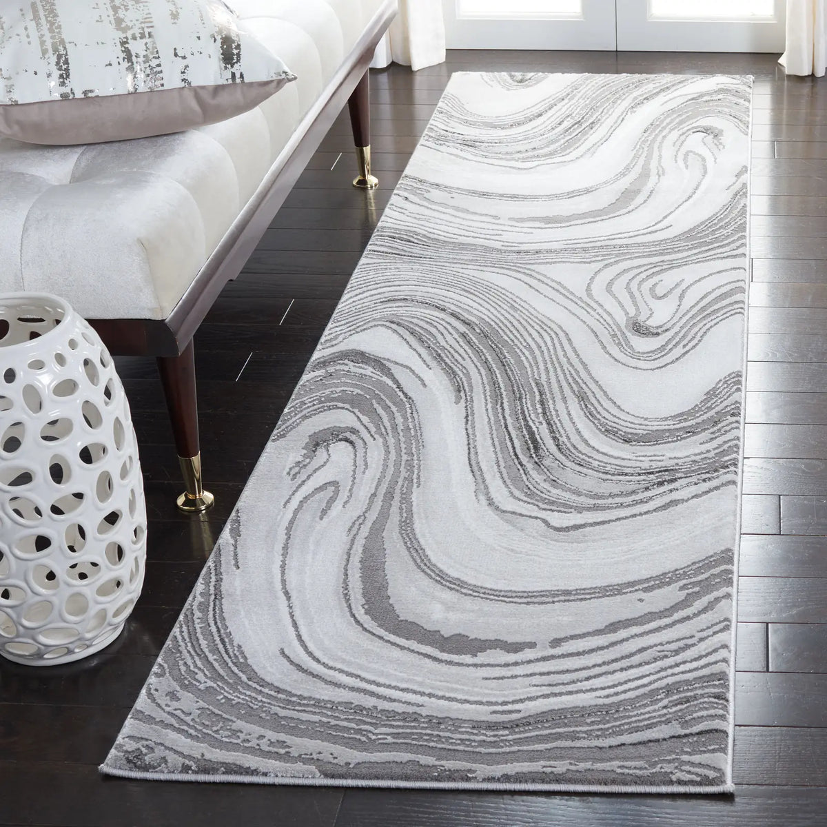 Safavieh Craft 2'-3" x 8'-0" Rug in Light Grey / Grey