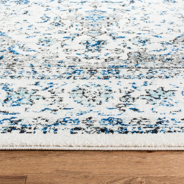 Safavieh Evoke 6'-7" x 9'-0" Rug in Ivory / Grey
