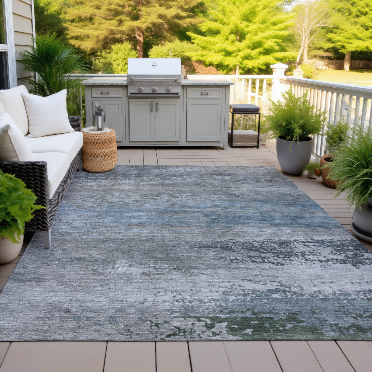 Addison Chantille ACN2071 Abstract Machine Made Transitional Pewter Rug