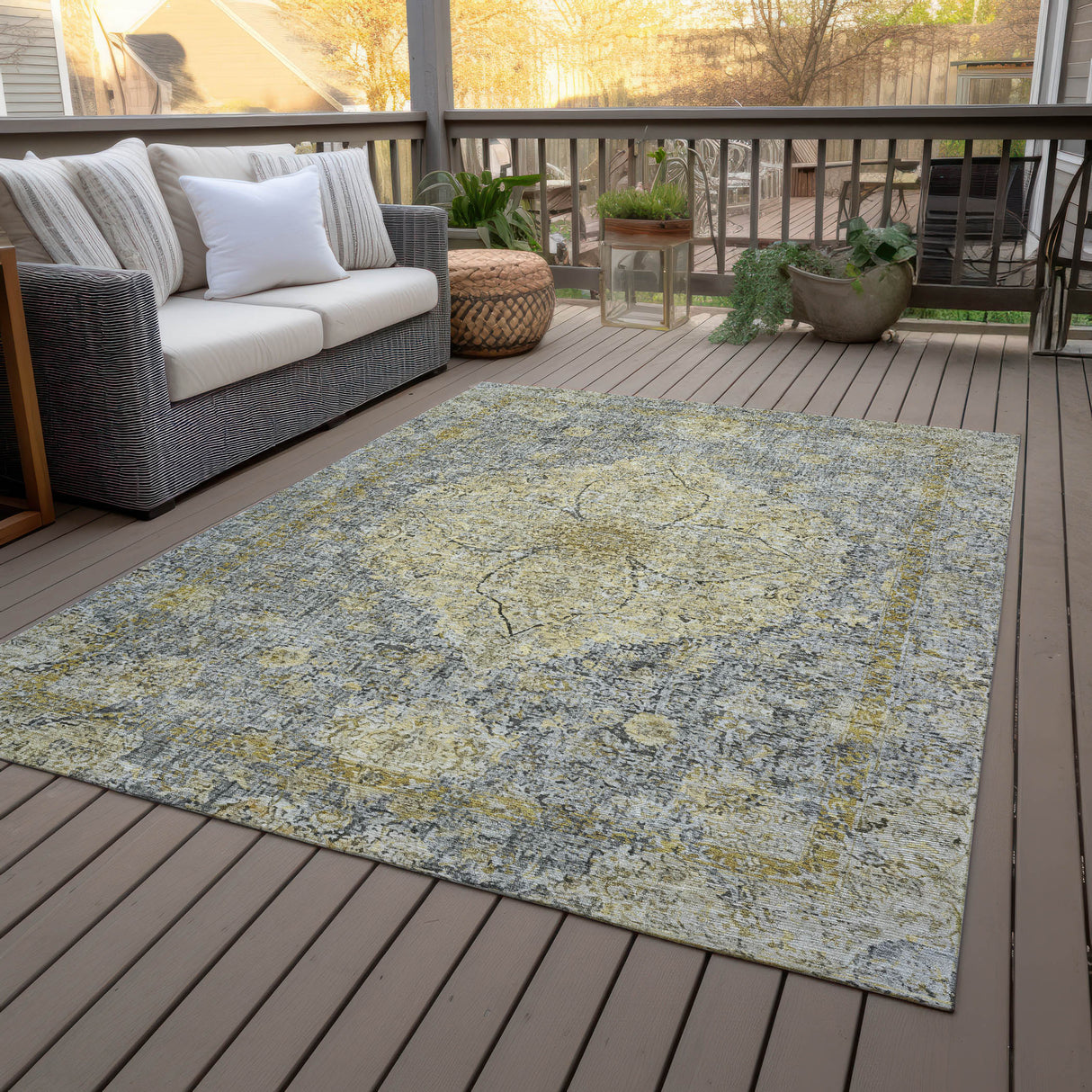 Addison Chantille ACN2136 Global Machine Made Traditional Pewter Rug
