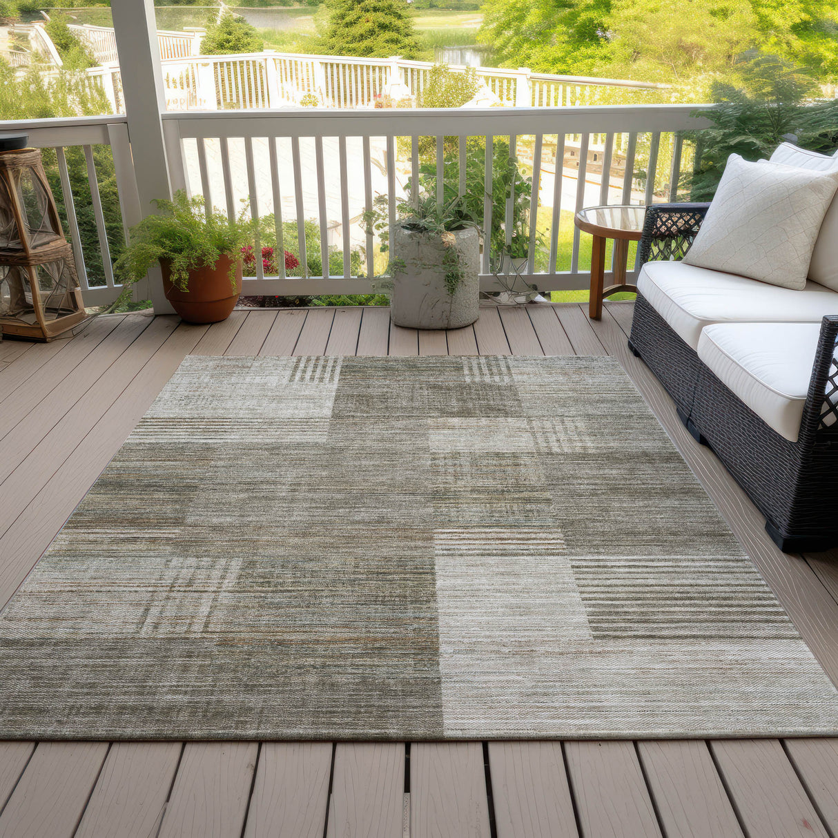 Addison Chantille ACN2149 Geometric Machine Made Transitional Pewter Rug