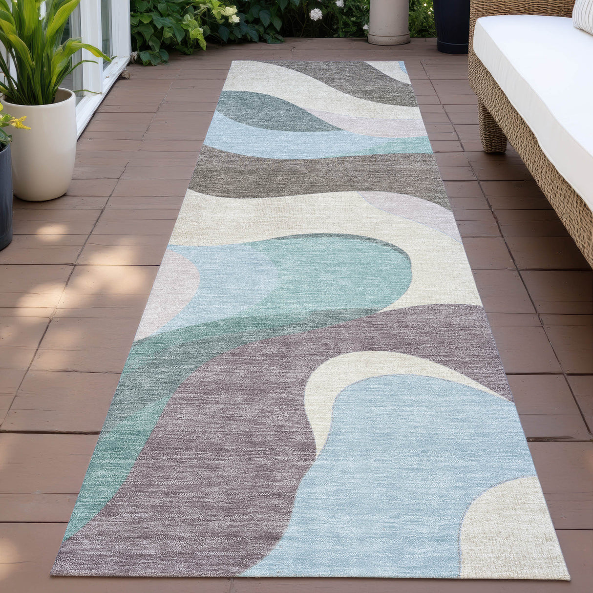 Addison Chantille ACN2186 Swirls Machine Made Transitional Taupe Rug